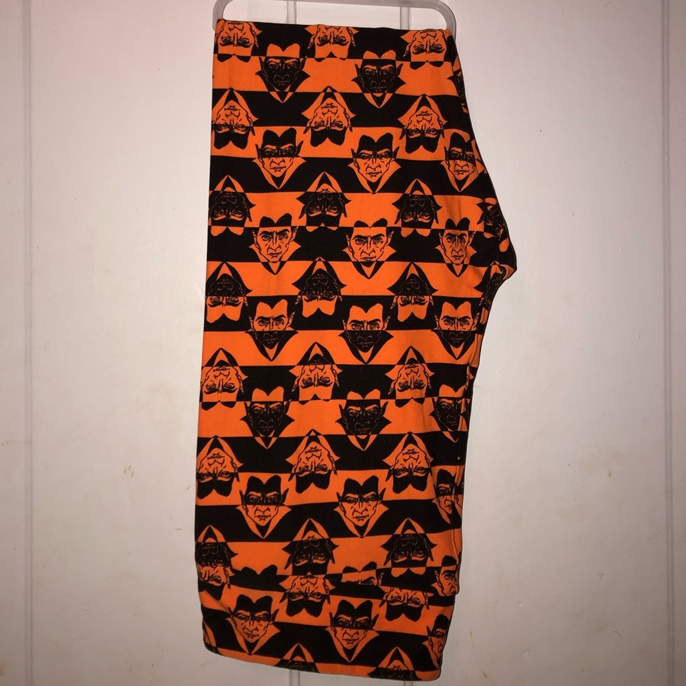 LuLaRoe Halloween Vampire leggings